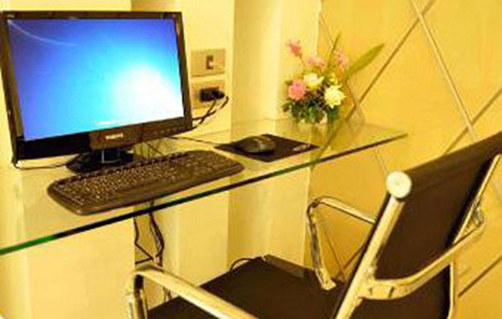 The Moonite Boutique Hotel 방콕 외부 사진
